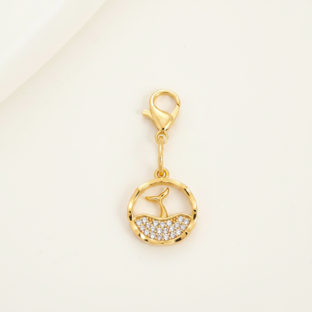 18k glamour mermaid tail charm for collar or bracelet