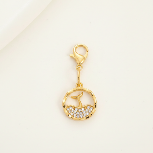18k glamour mermaid tail charm for collar or bracelet
